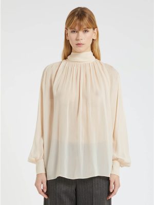 <b>MARELLA</b><br/>CANAPA 01