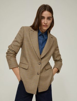 <b>PENNYBLACK</b><br/>ANSON 01