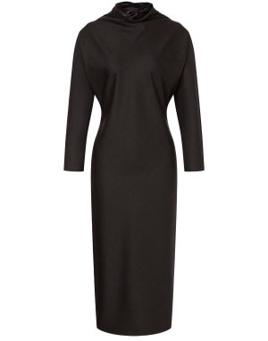 <b>ALBERTA FERRETTI</b>