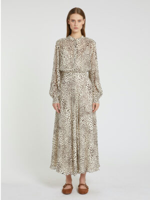 <b>MARELLA ★ SS26</b><br/>MASTRO 06