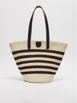 <b>WEEKEND MAXMARA</b><br/>WKAGENNAIO 02